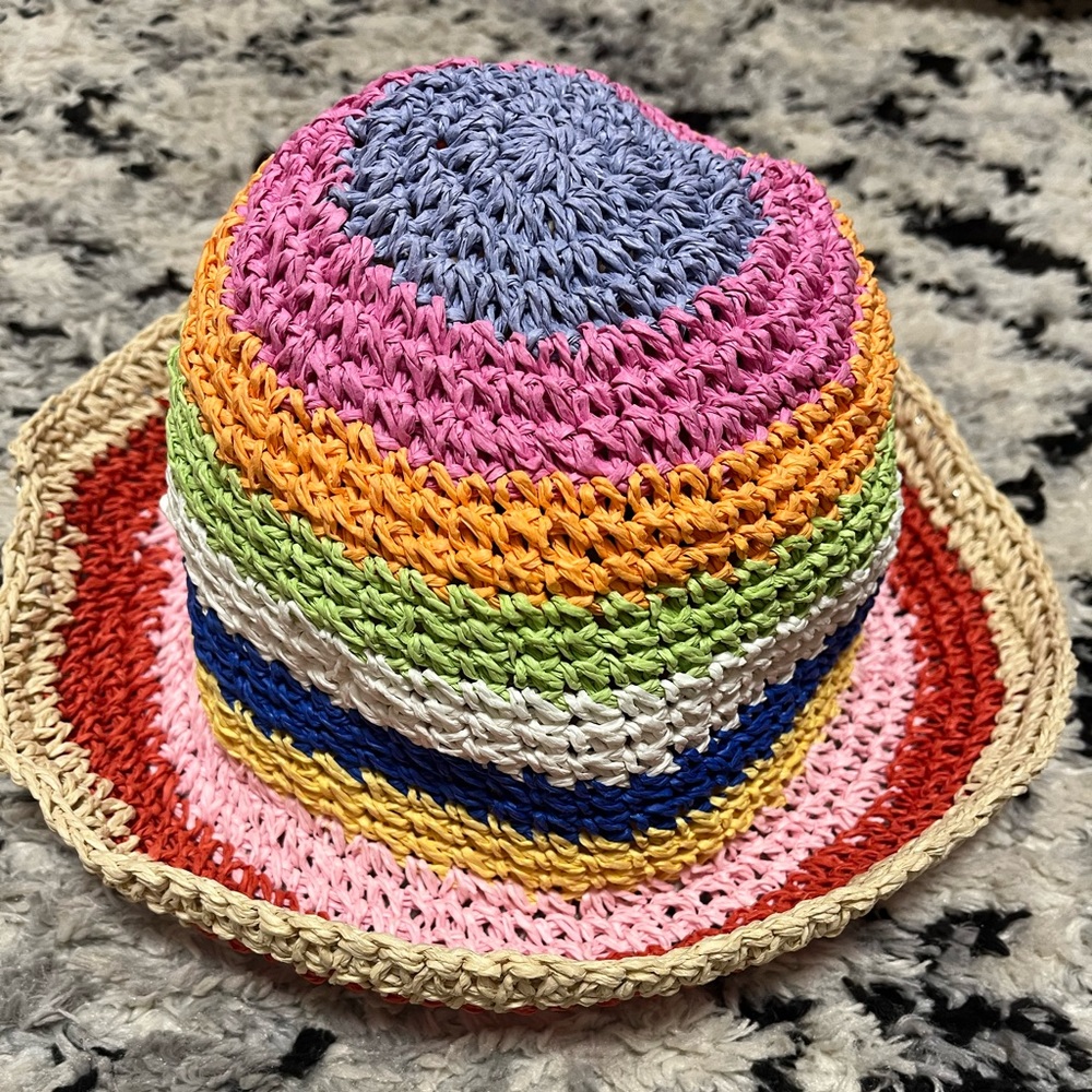 Straw rainbow bucket hat